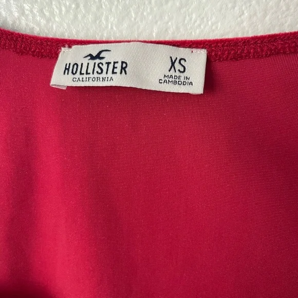 Hollister Red Velvet Long Sleeve Sweatheart Crop Top Vampy Romantic Sz XS - Picture 3 of 7